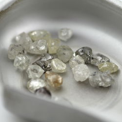 Mixed Rough Diamonds 25.5 carat Rare Blue Diamond found by Petra Diamonds