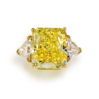 Bulgari 21 07 carat Intense Yellow Diamond Ring by Bonhams Yellow Diamonds Sold, Found and Broke Records